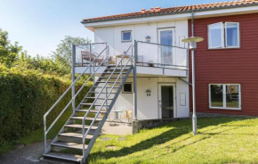 2 Bedroom Pet Friendly Apartment In Gudhjem, Gudhjem